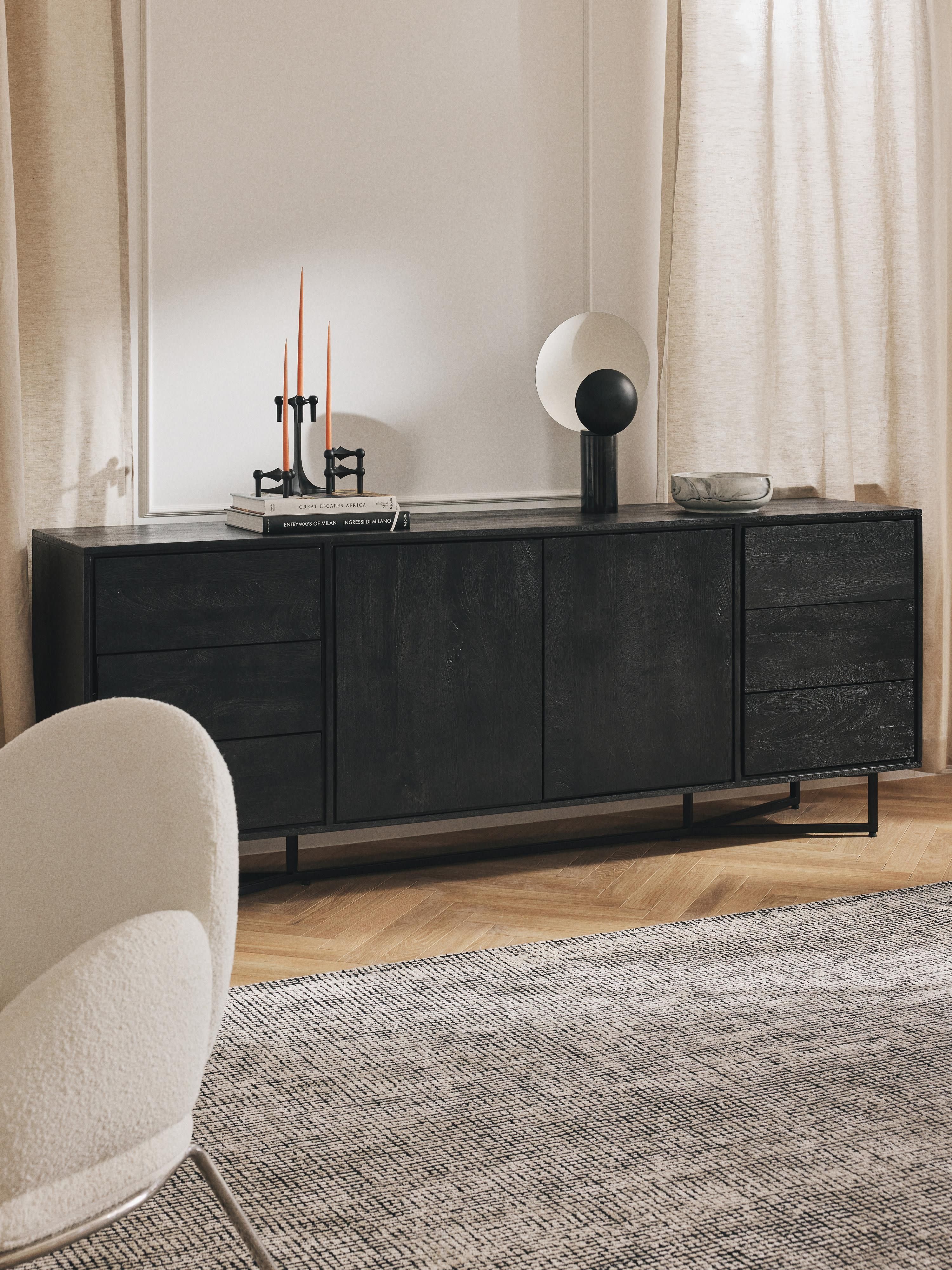 XL-Sideboard Luca aus Mangoholz