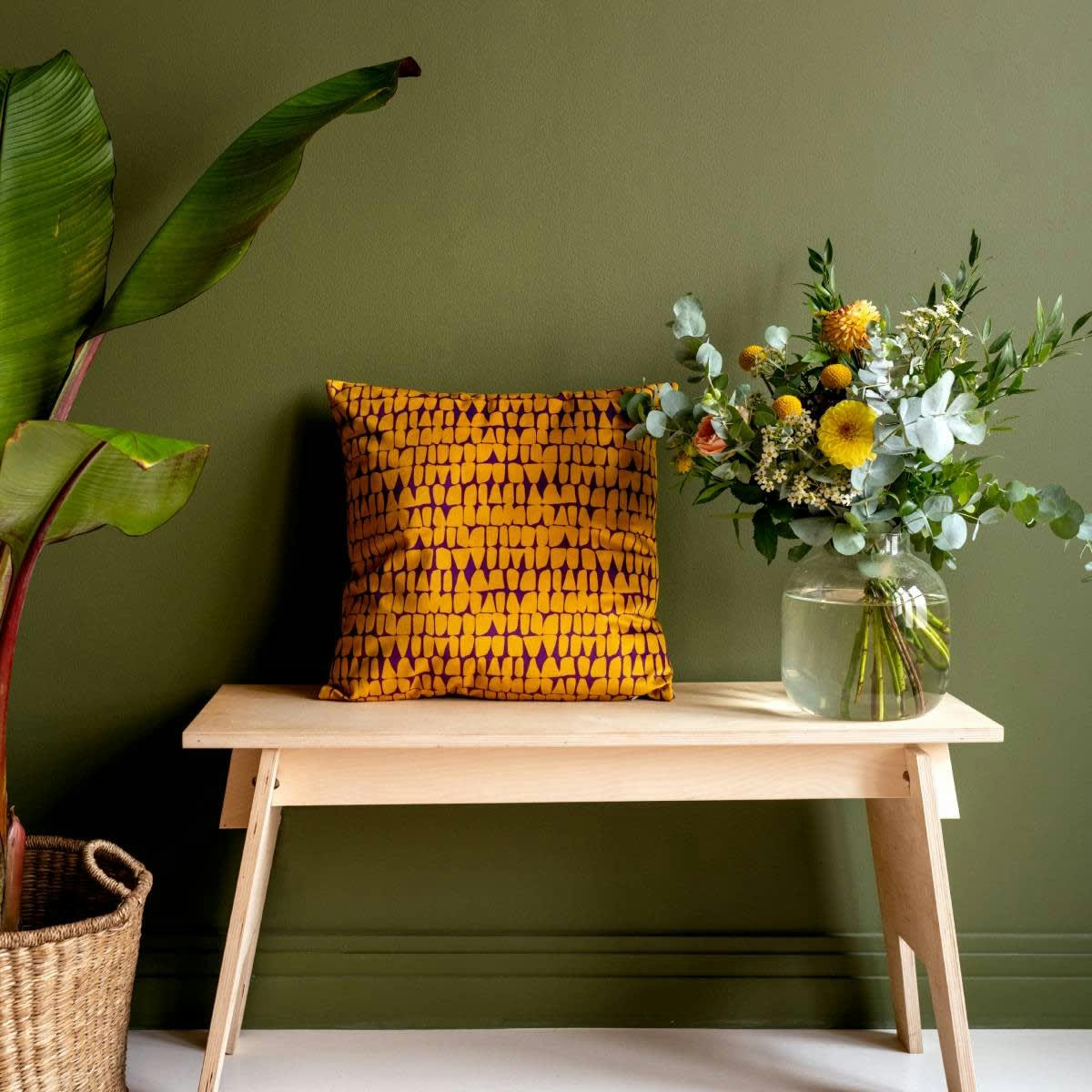 - Housse de coussin velours imprimé graphique safran 45x45 cm