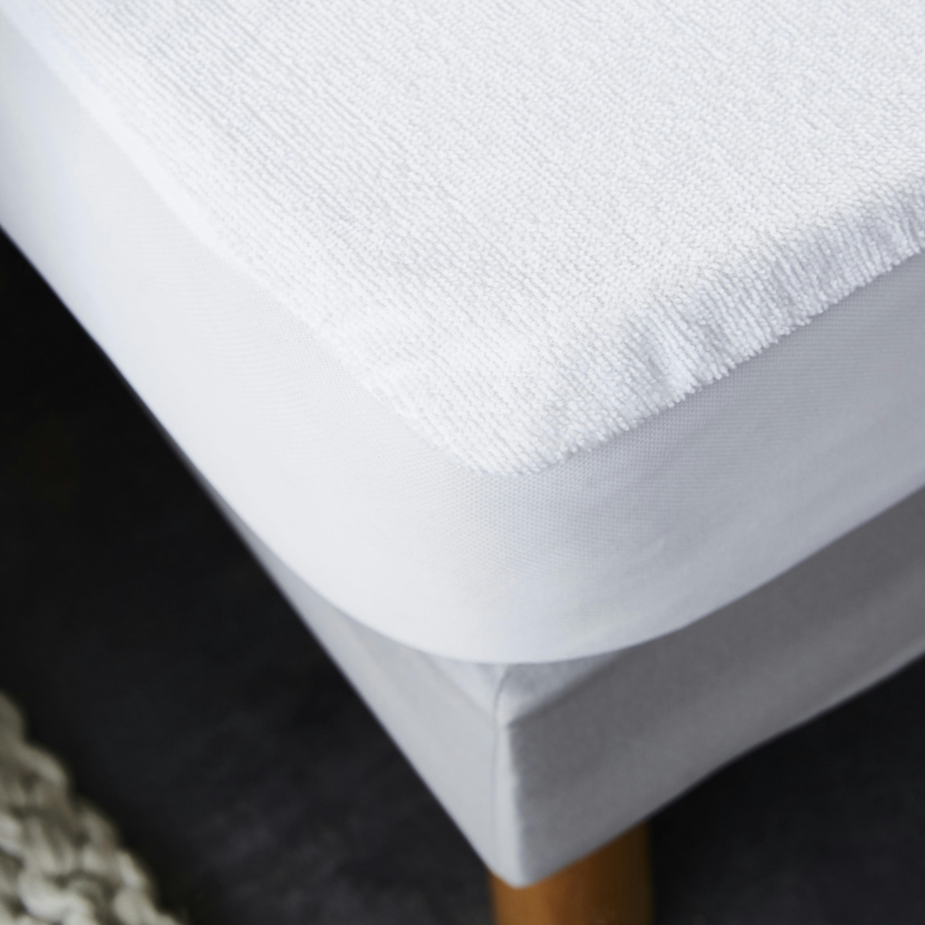 - Protège matelas imperméable bouclette coton 140x200cm