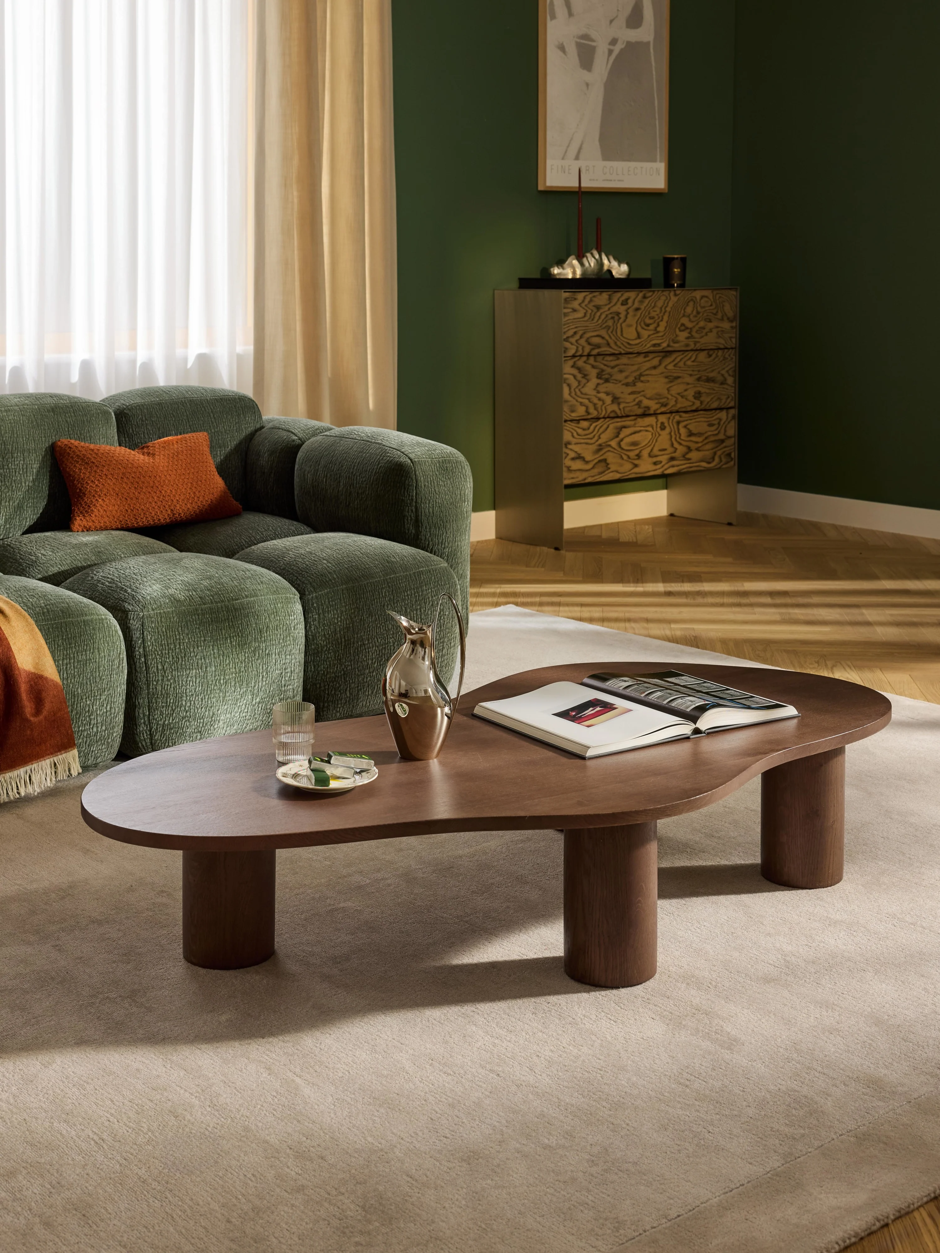 XL Couchtisch Didi aus Eichenholz in organischer Form