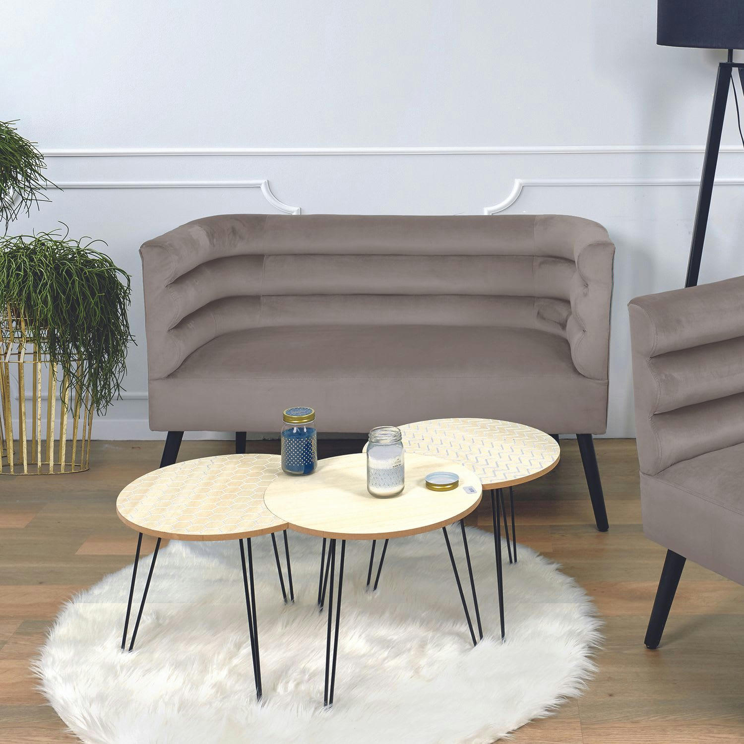 AMÉLIA - Canapé effet velours taupe