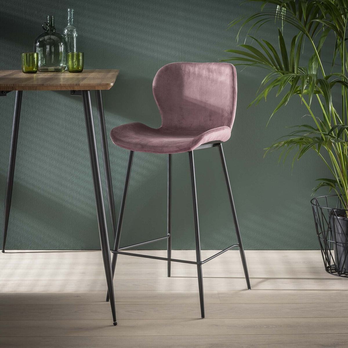 Giga Meubel Barstoel Velvet - Roze