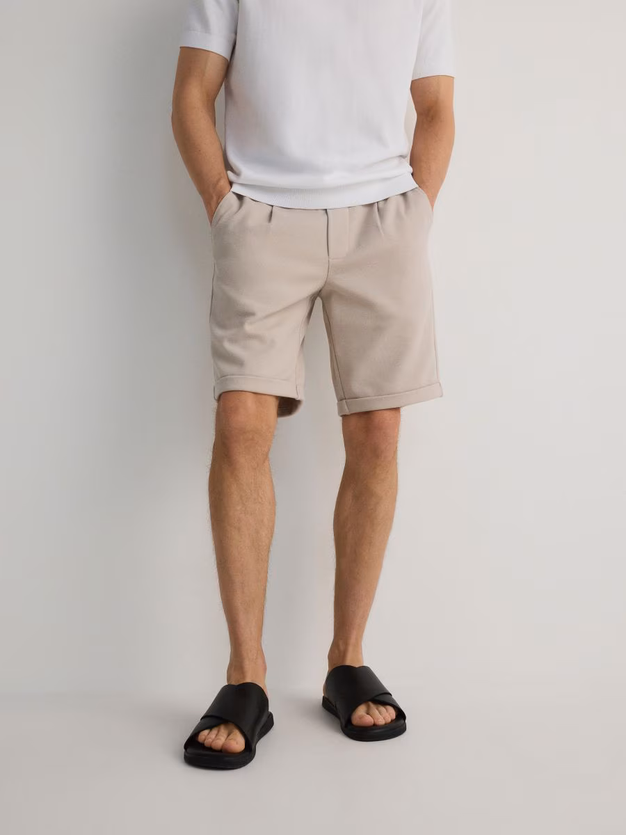 Regular Shorts