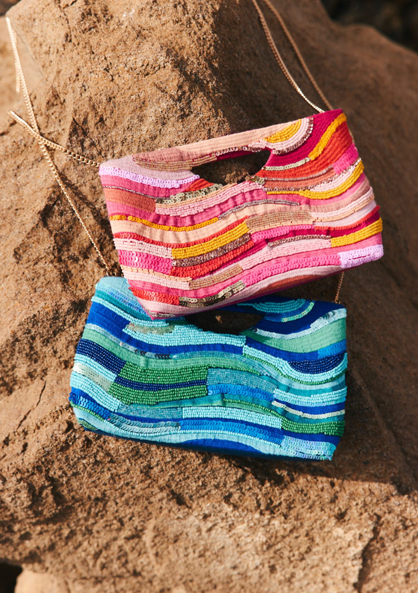 Geborduurde golf clutch