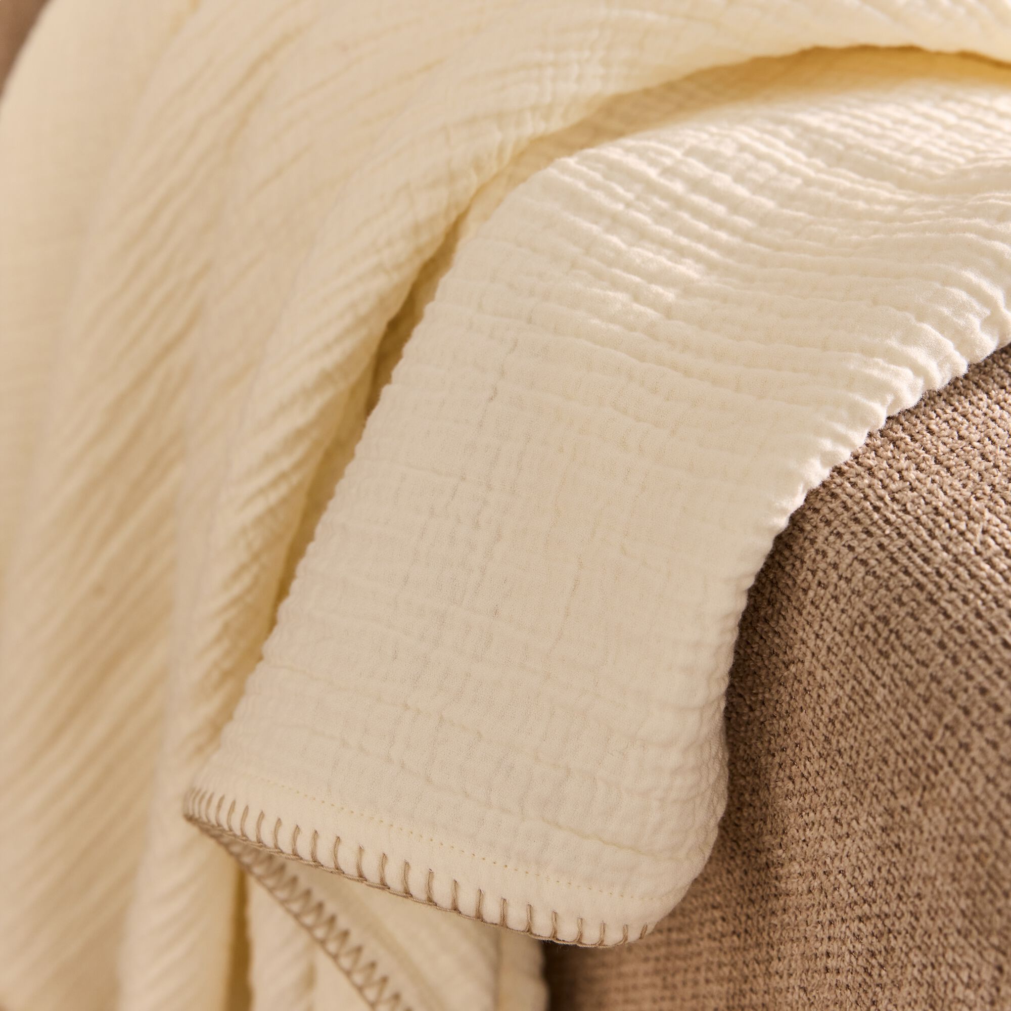 KALI - Plaid en triple gaze de coton finition point de cheval 130x170cm - blanc ventoux