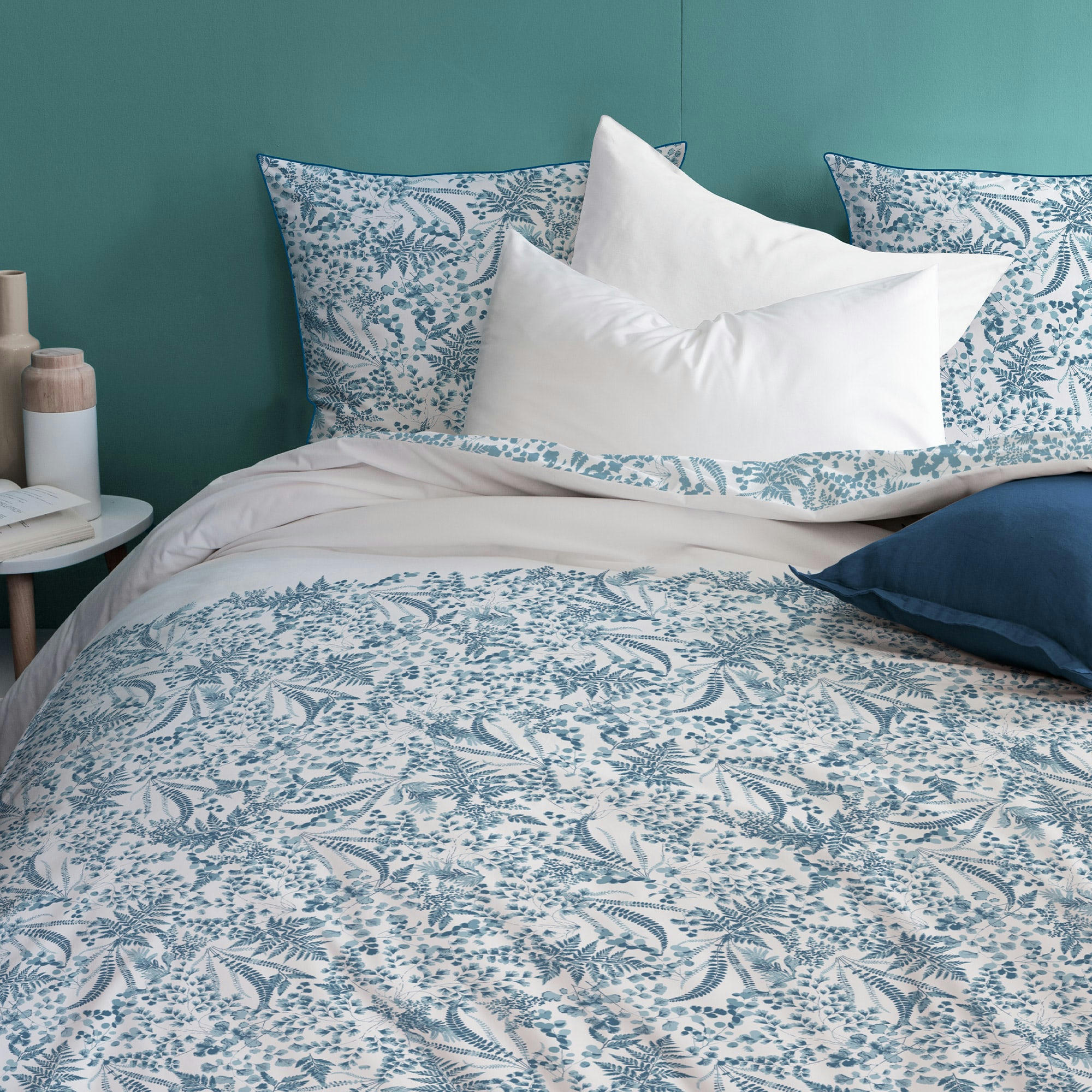 VÉGÉTALIS - Parure de lit imprimée en coton Bleu 240x220+2x65x65cm