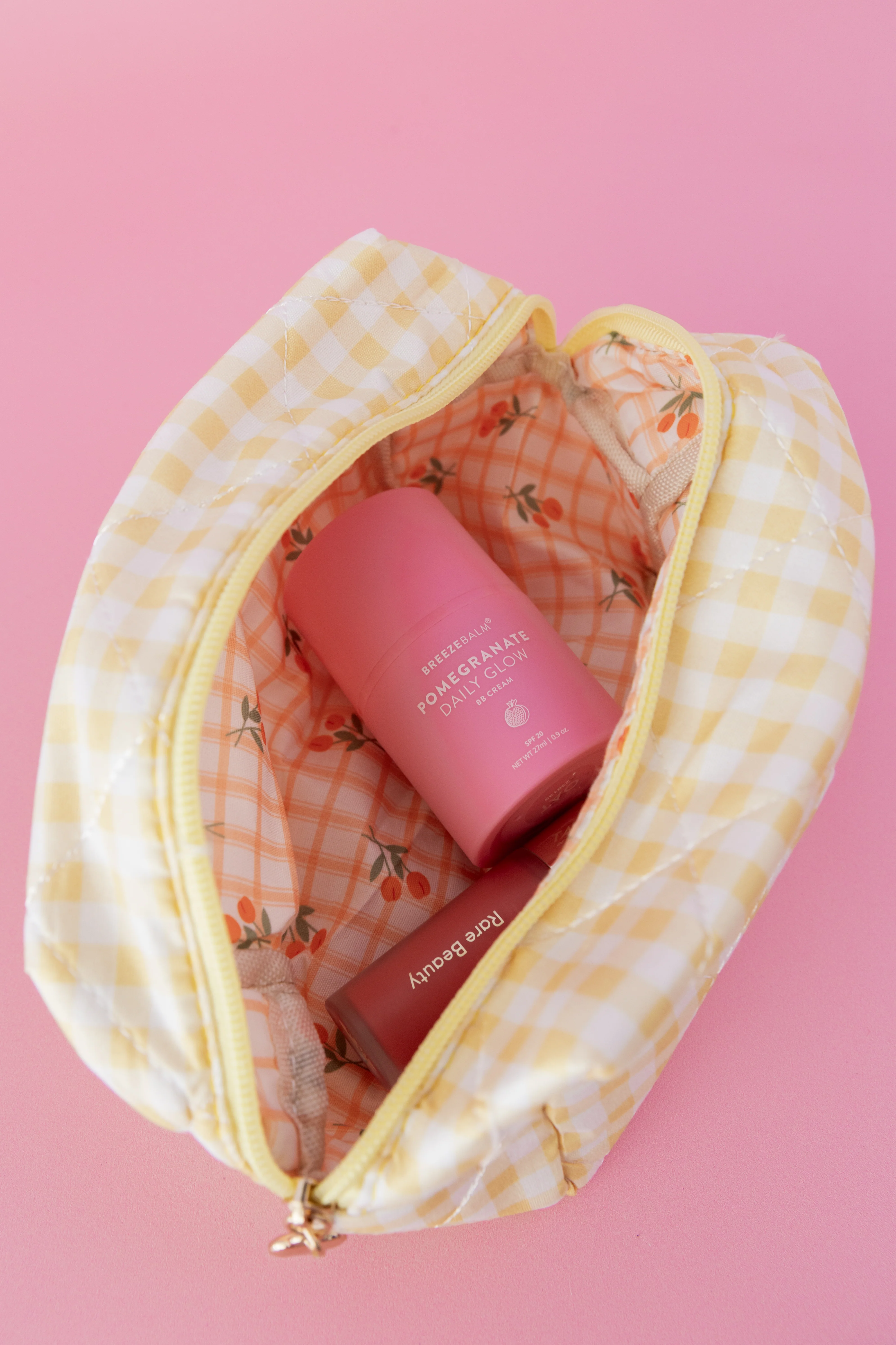 Gingham Cosmetics Bag in Yellow/White