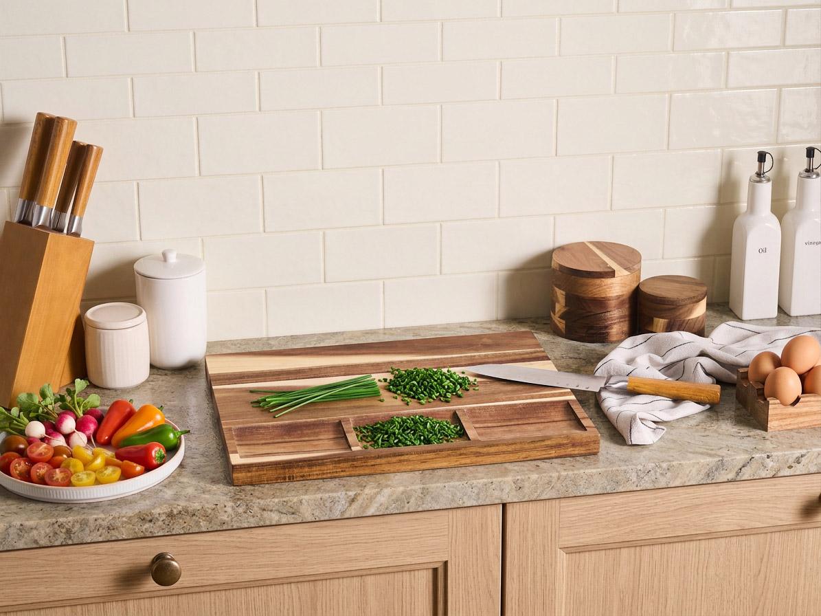 Chopping Board ANNATTO Acacia Wood Brown