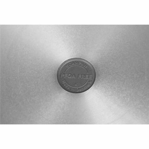 New Scanpan Classic 3.25L Roasting Pan 34Cm X 23Cm  Rack