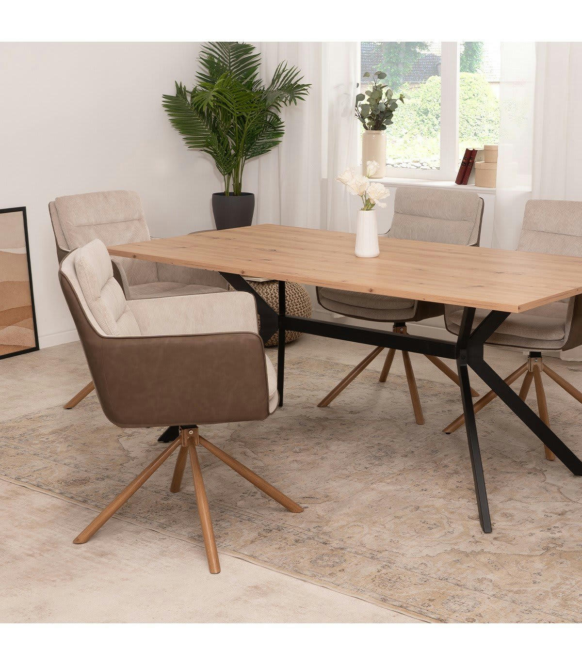 LOGAN - Lot de 2 Chaises Beige et Décor Bois - L63 cm