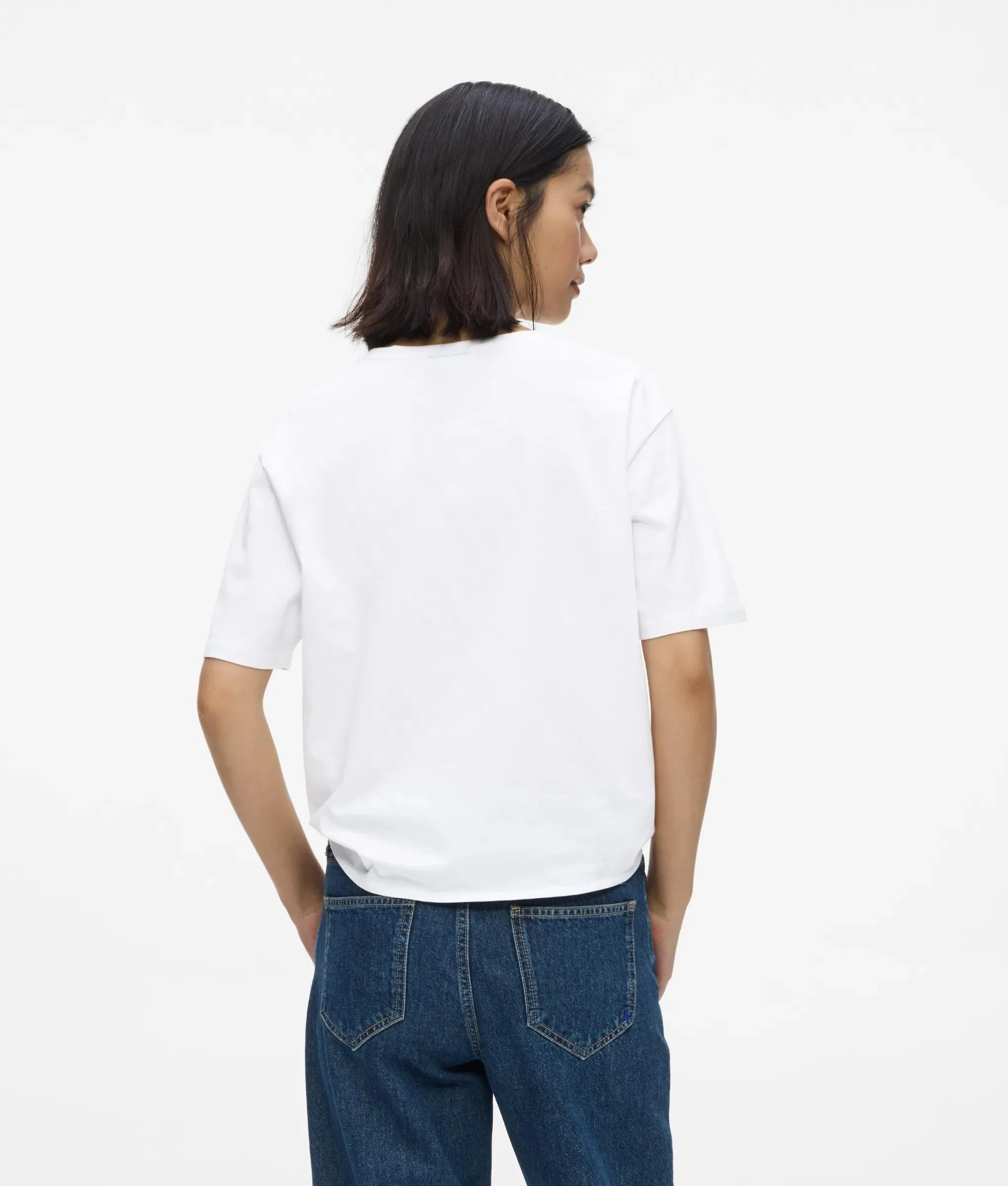 T-shirt avec cravate, coupe ajustée