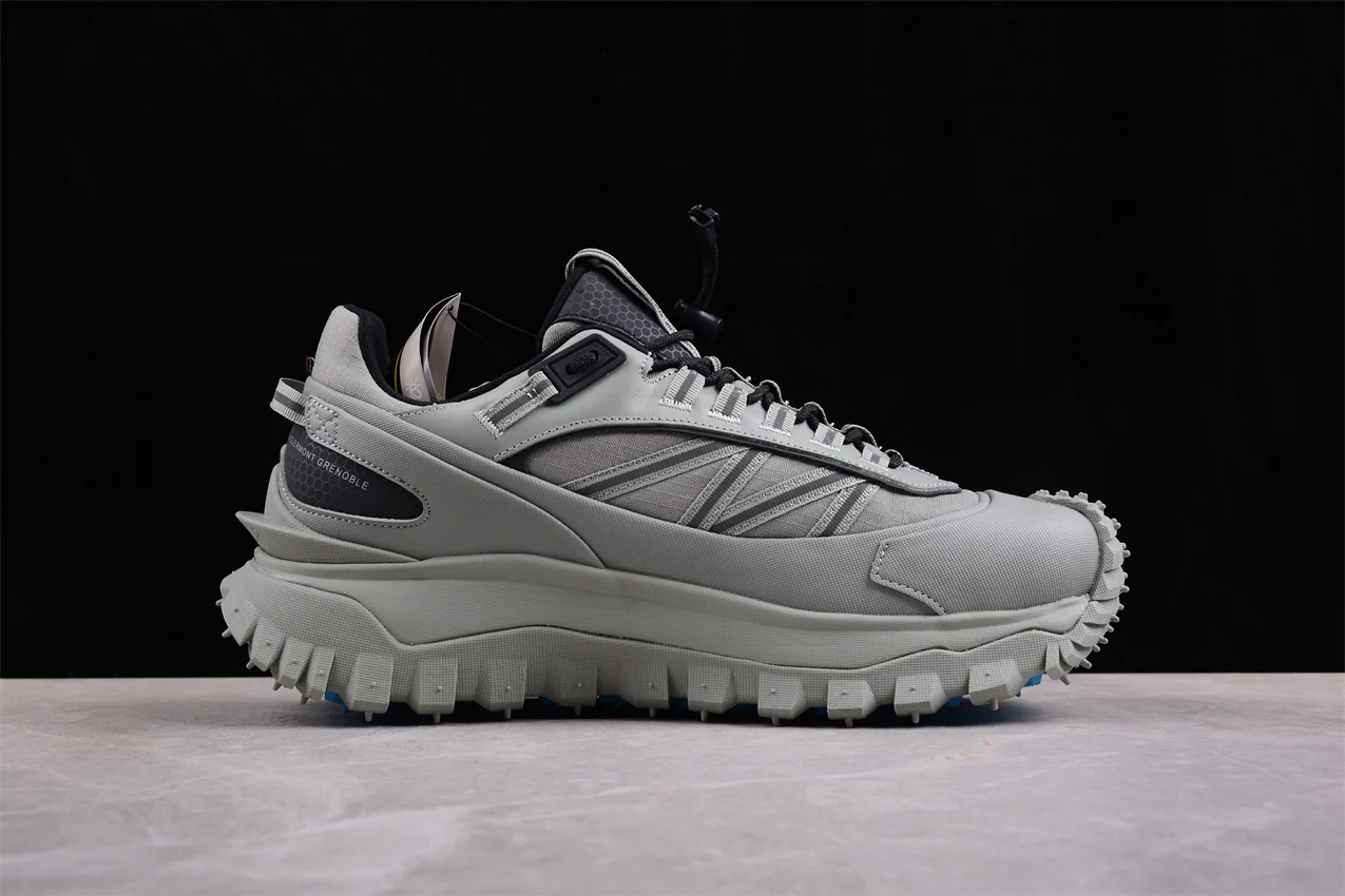 Moncler Trailgrip GORE-TEX 