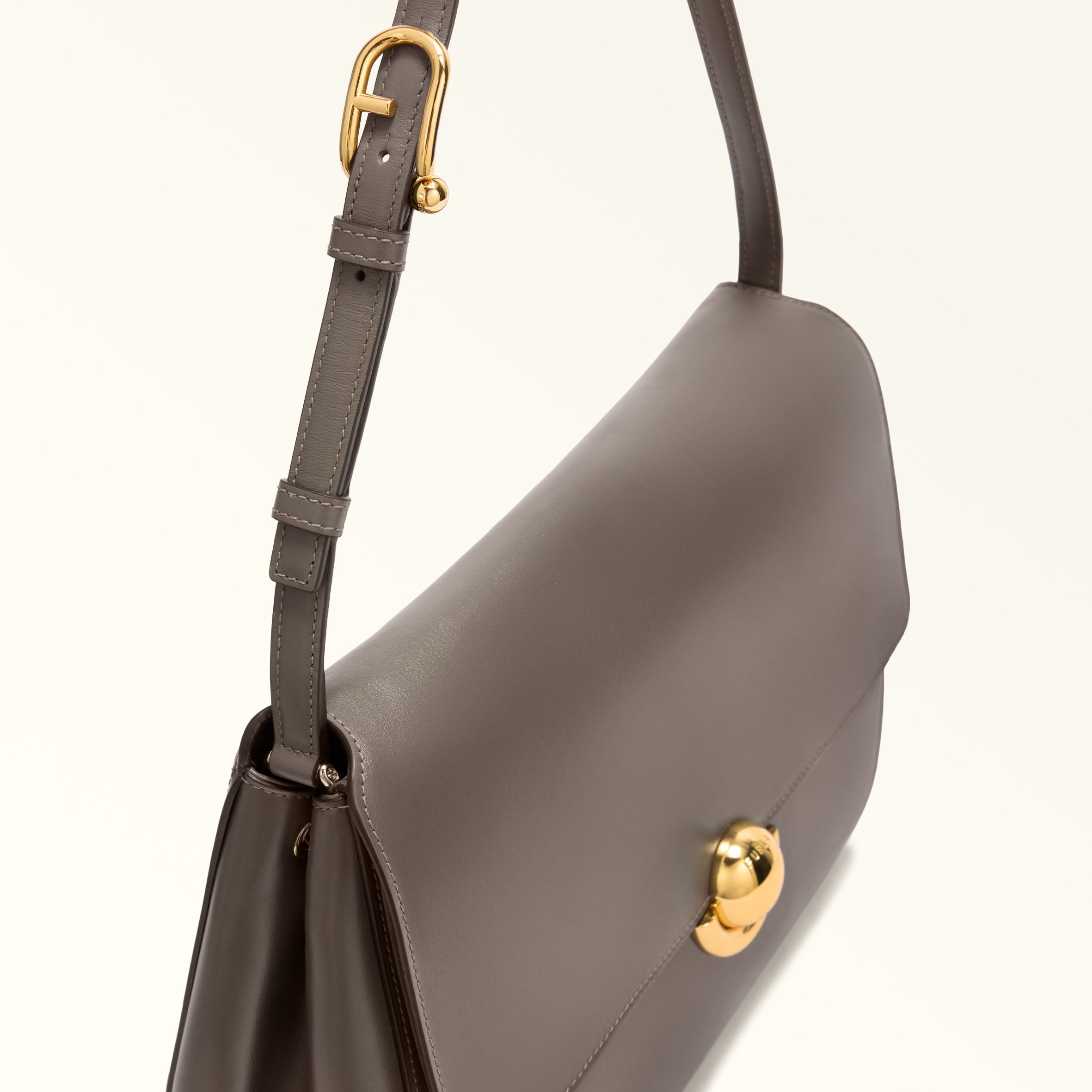 Furla Domus Shoulder Bag M