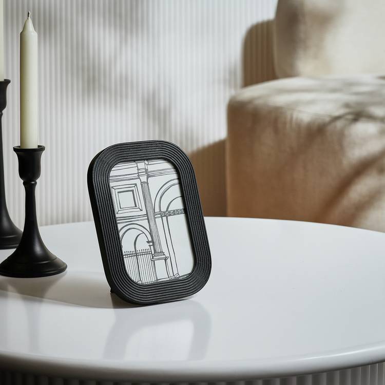 Habitat Black Ribbed Wooden Picture Frame - 4x6"