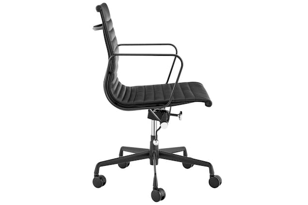 NNEKGStandard Matte Black Aluminium Low Back Office Chair (Black Leather)