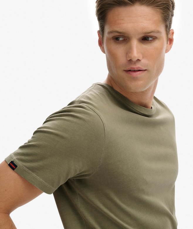 Classic Essential T-Shirt
