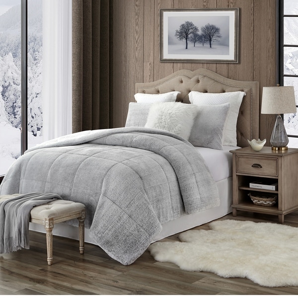 Copper Grove Guanipa Plush Comforter Set (Reverses to Sherpa)