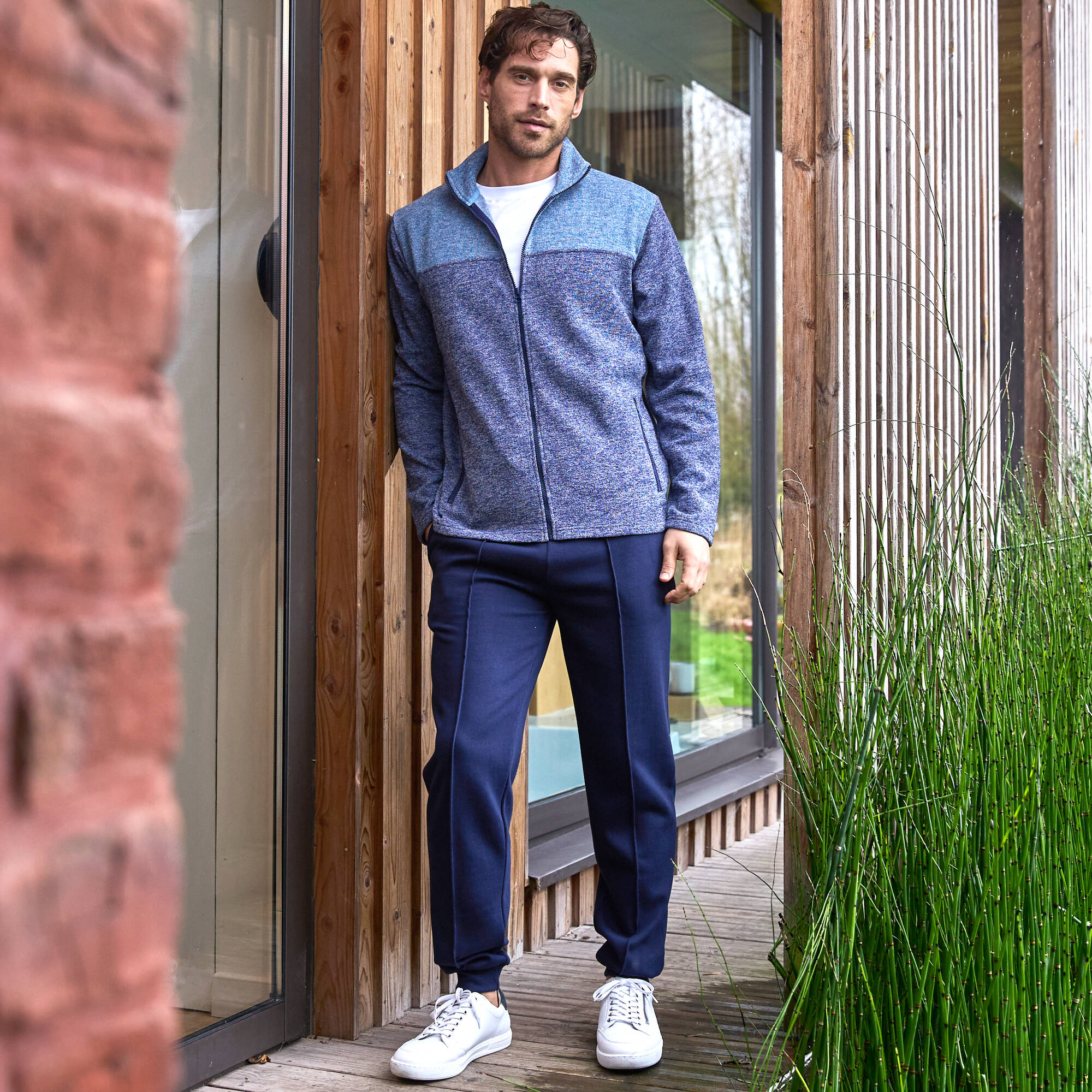 Pantalon loisirs molleton, bas resserrés