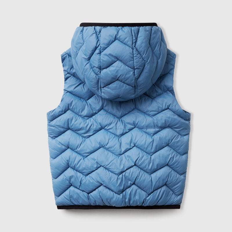 Padded vest with hood