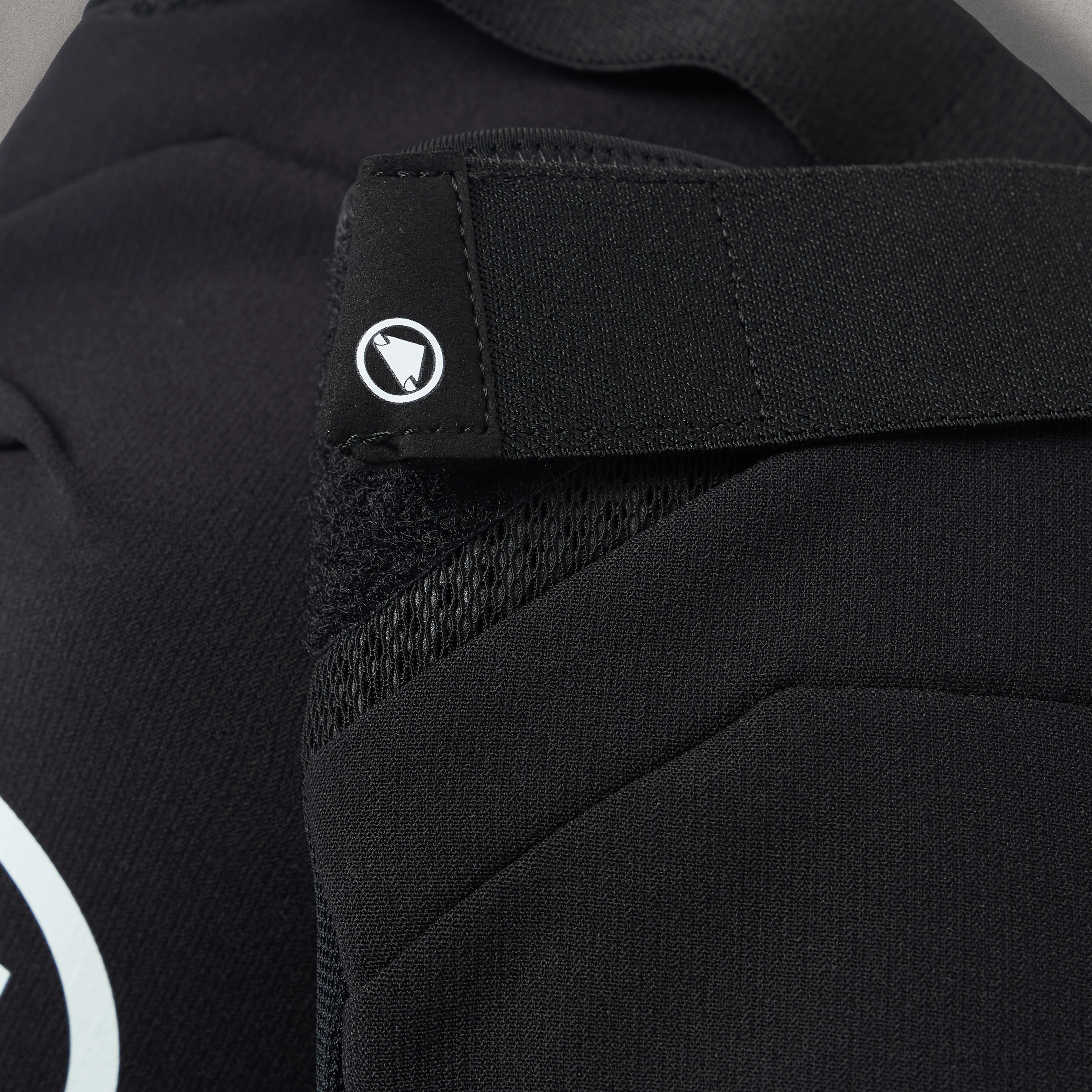Kids SingleTrack Knee Pads - Black