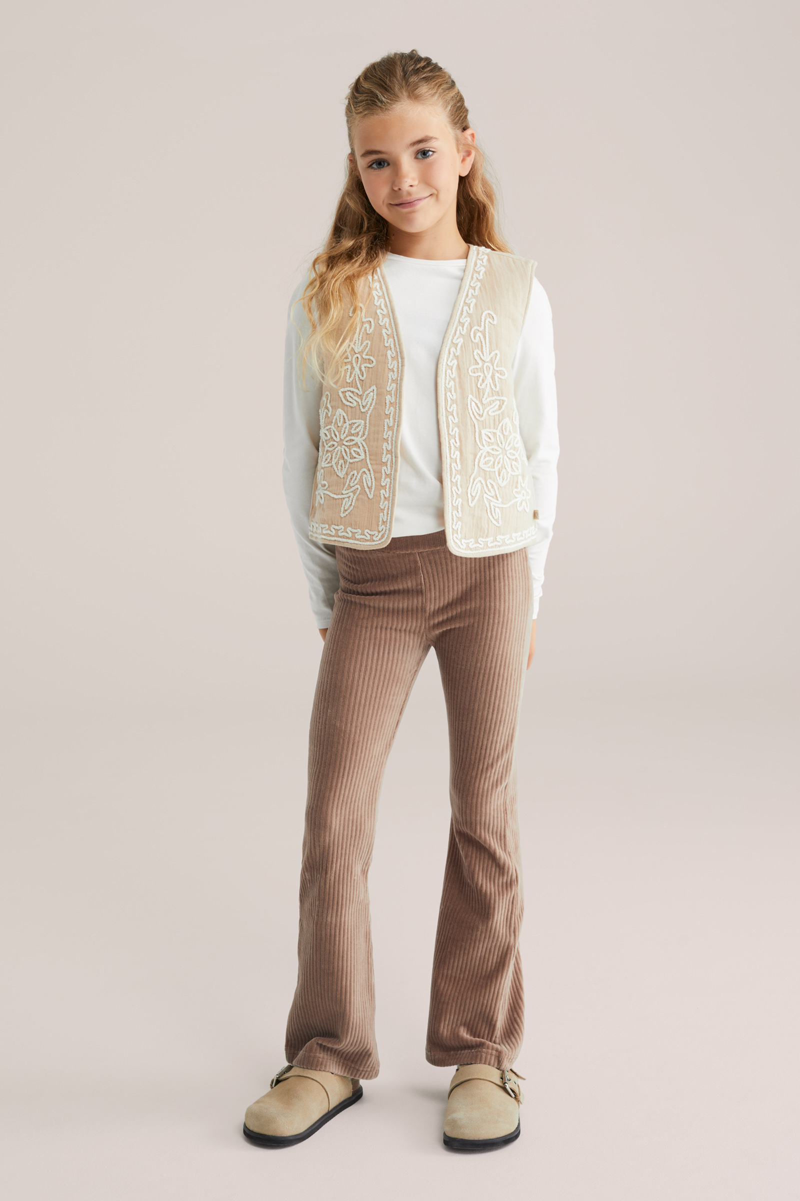 Meisjes reversible gilet met embroderies