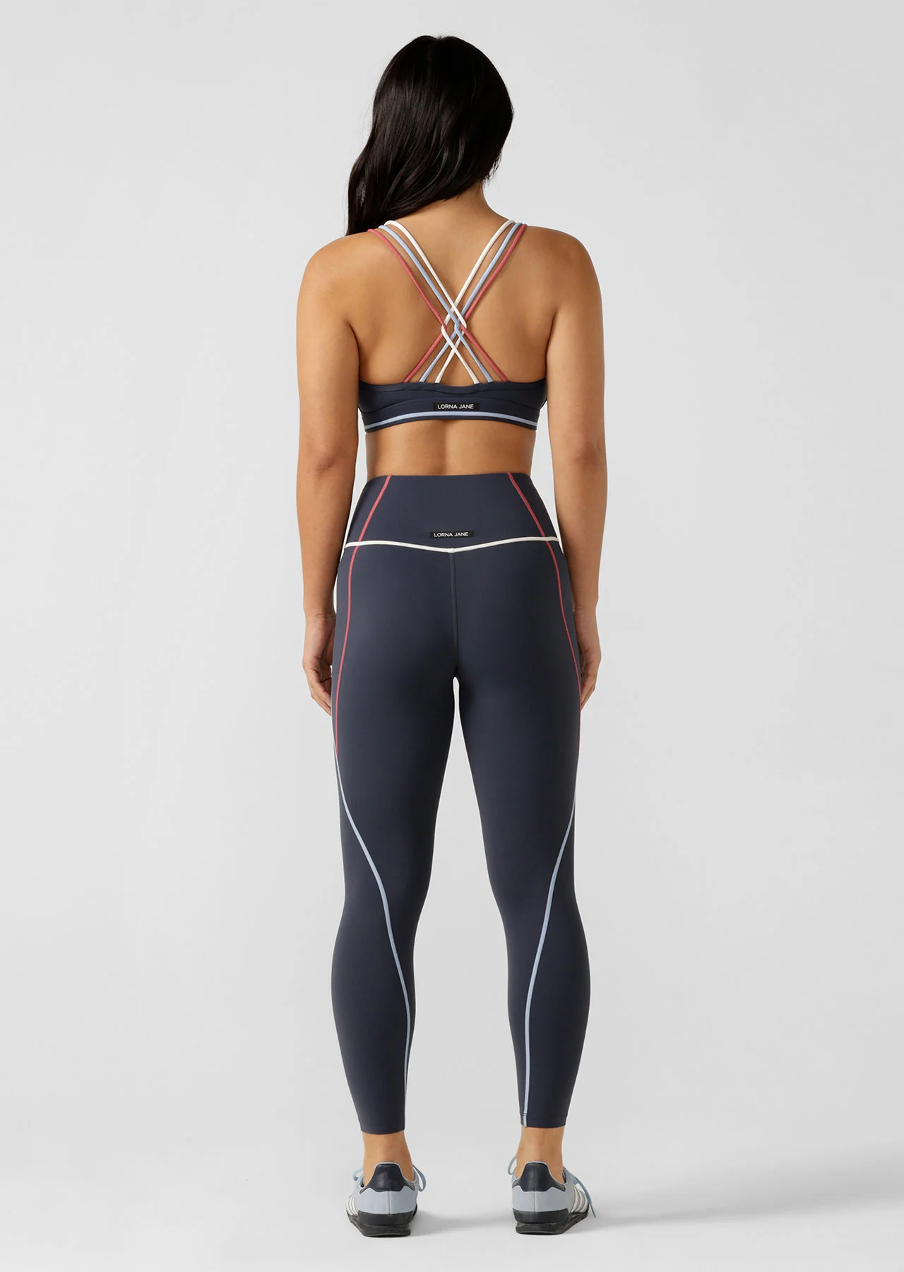 Vibrant Glow Recycled No Chafe Pocket Ankle Biter Legging