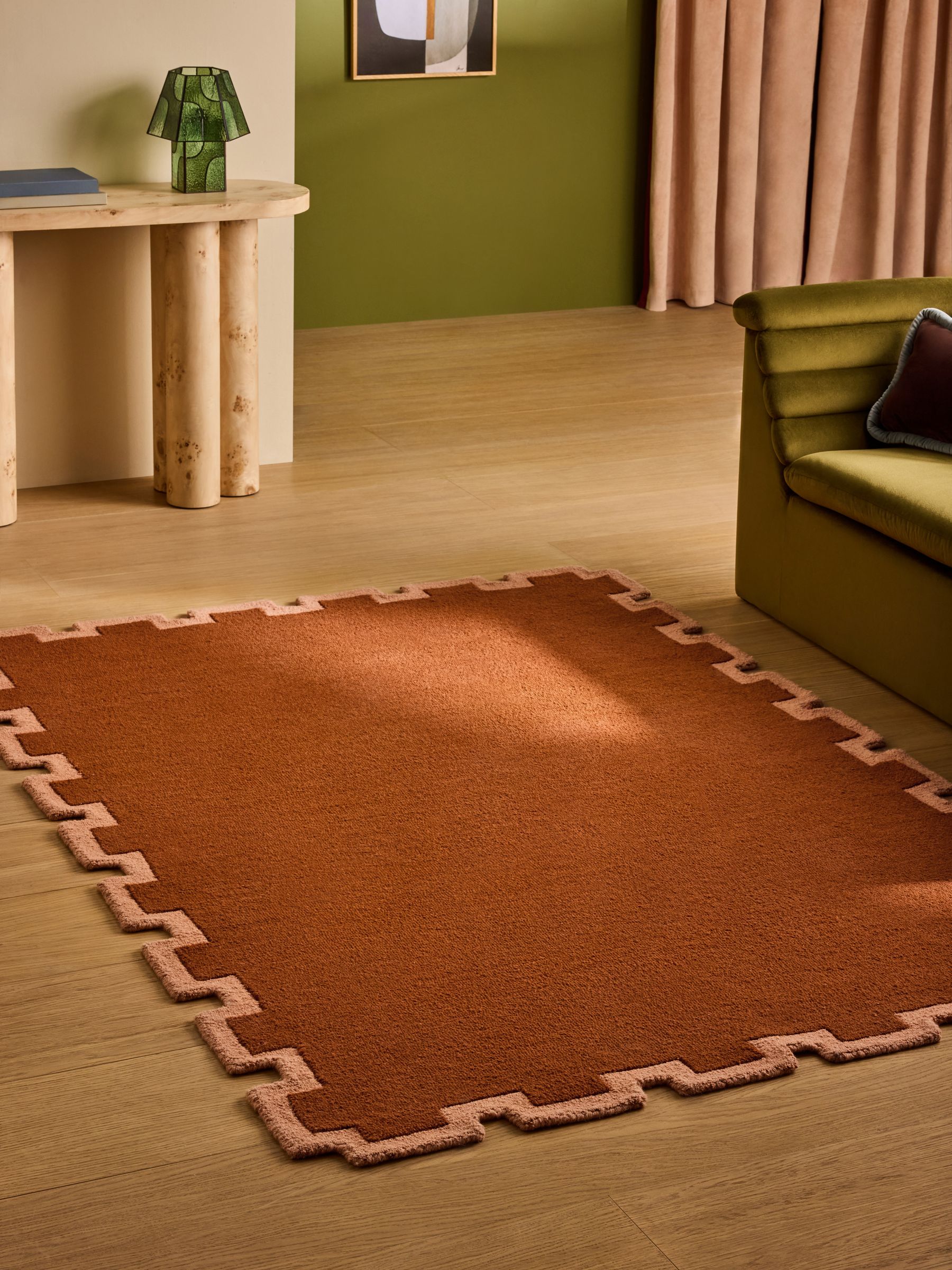 Brodie Border Wool Tufted Rug in Brown