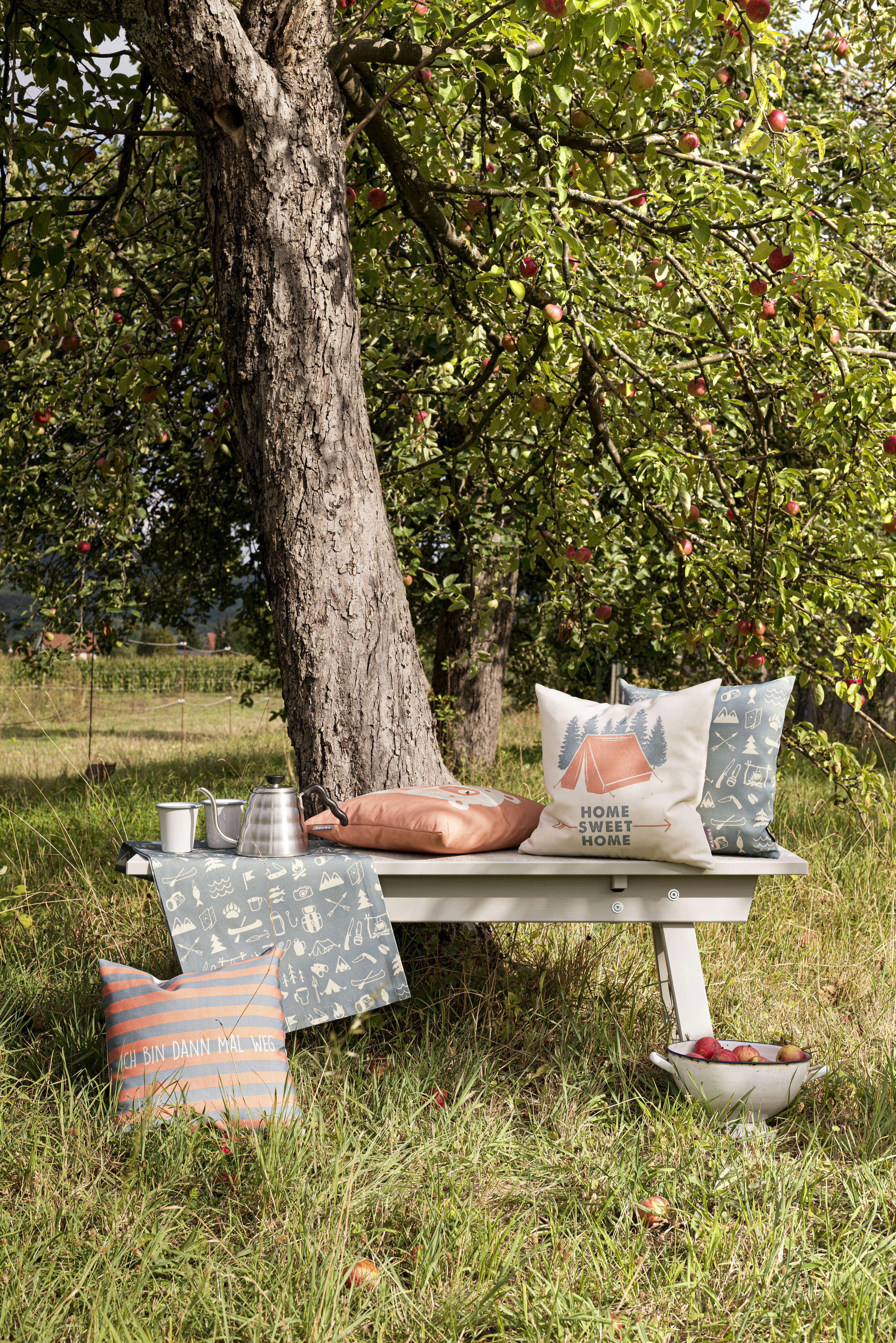 CAMPING - Chemins de table Allover exterieur  - Lot de 2 - 145x40