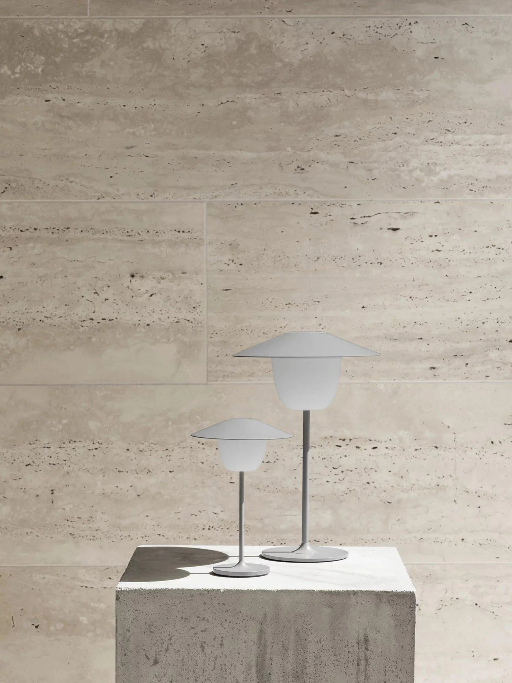 Mobile LED-Tischleuchte Ani, dimmbar