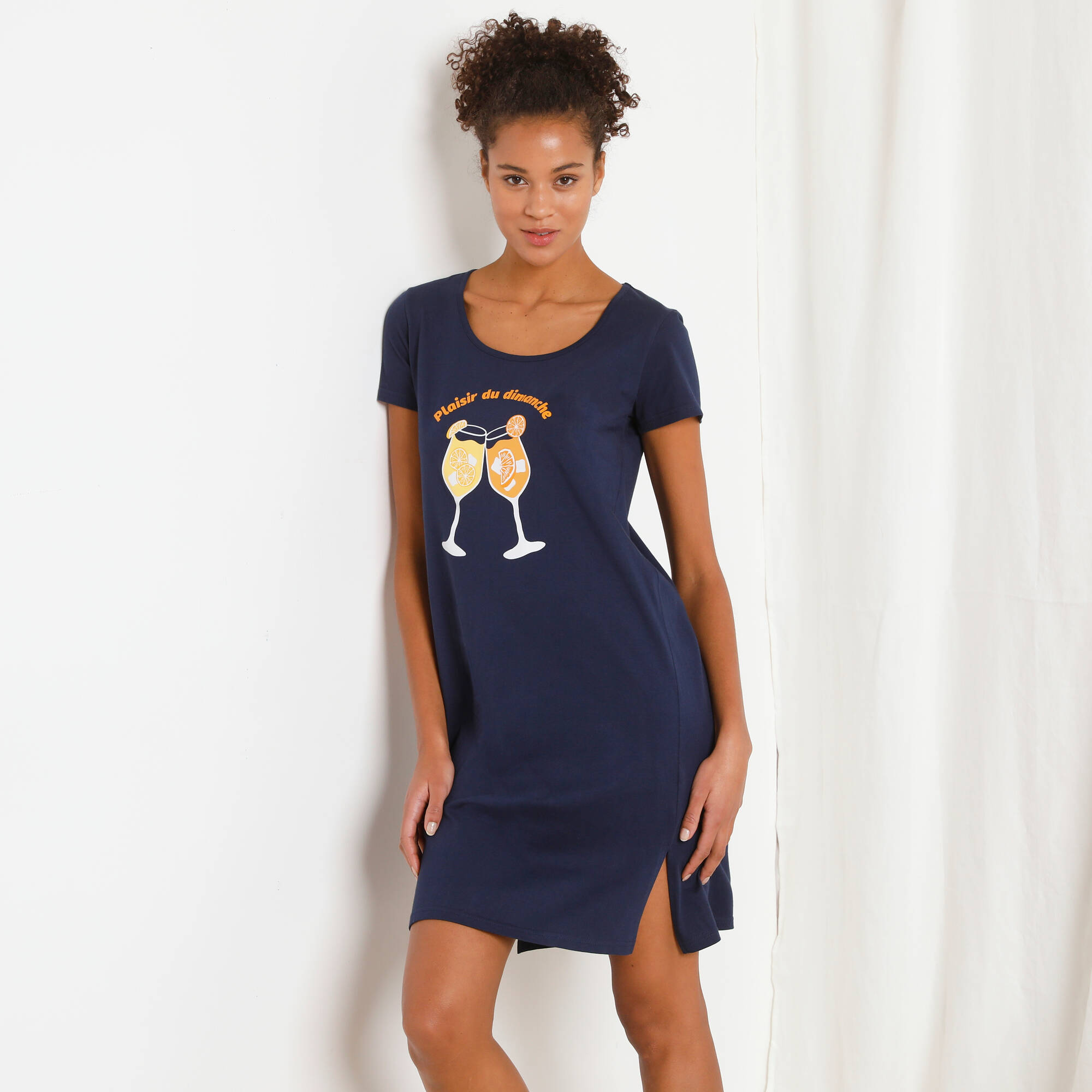 Chemise de nuit courte imprimée "cocktail"