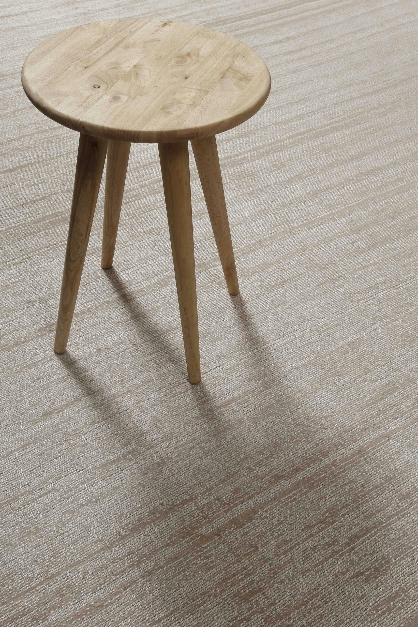 MIRAMONTI - Tapis fait main à poil ras effet soie beige crème 80x150