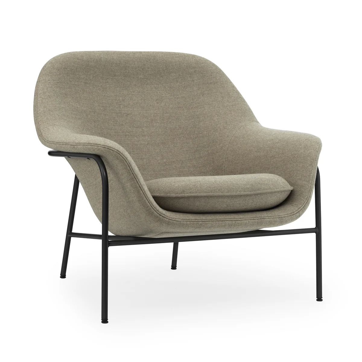 Normann Copenhagen - Drape Lounge Chair, low, schwarz / Synergy 32