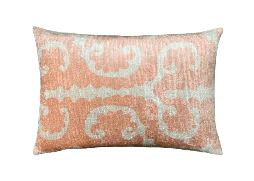- Housse de coussin velours et soie ikat  40x60 rose