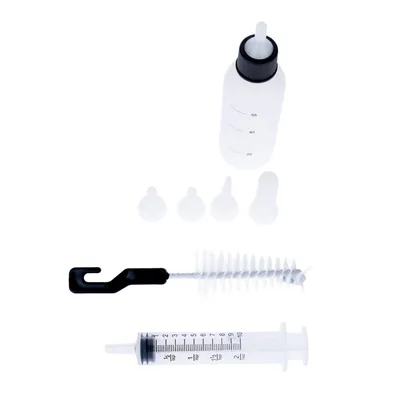 TIAKI Oral Syringe & Nursing Kit Set