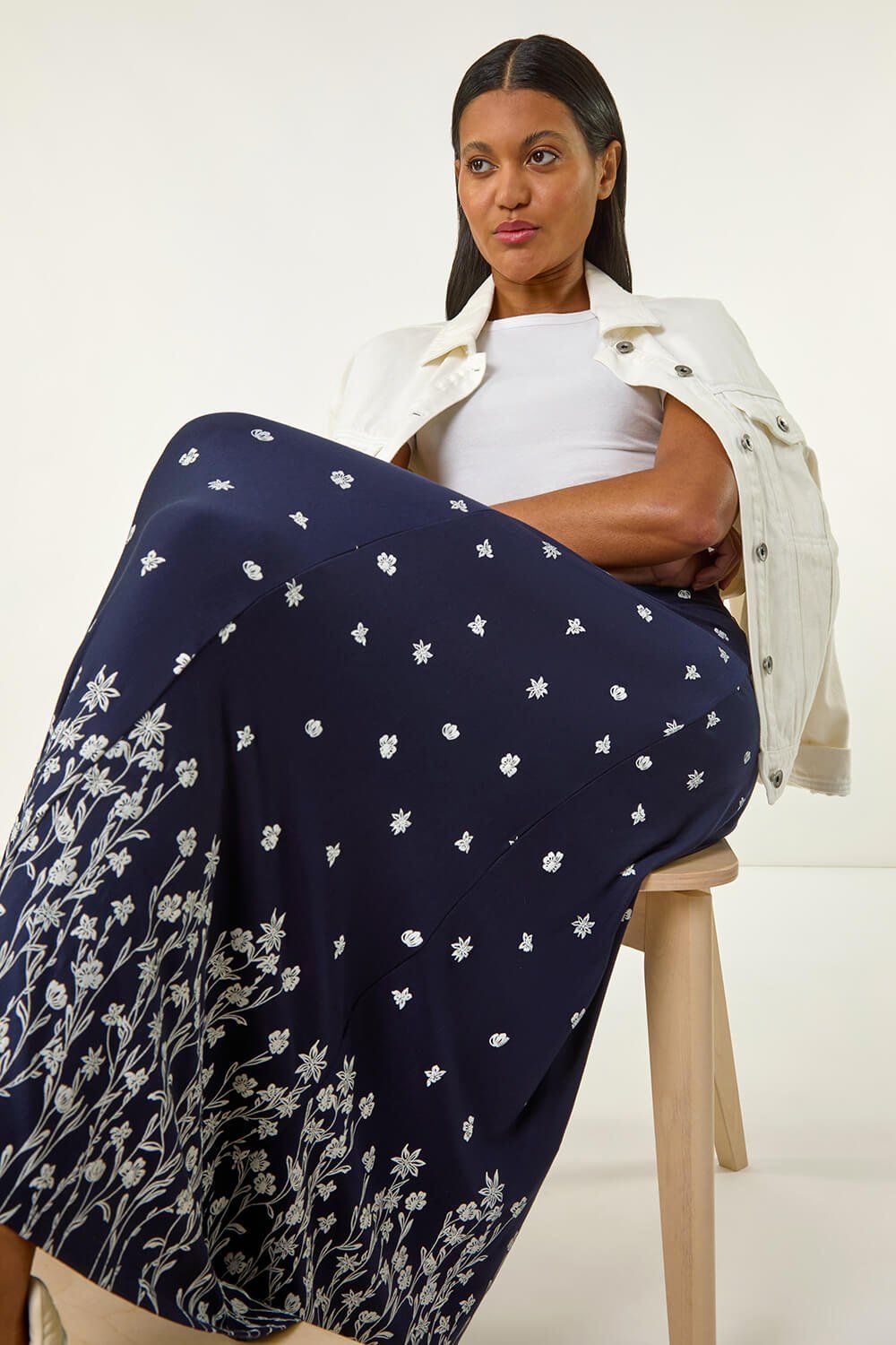 Roman Floral Border Print Stretch Skirt