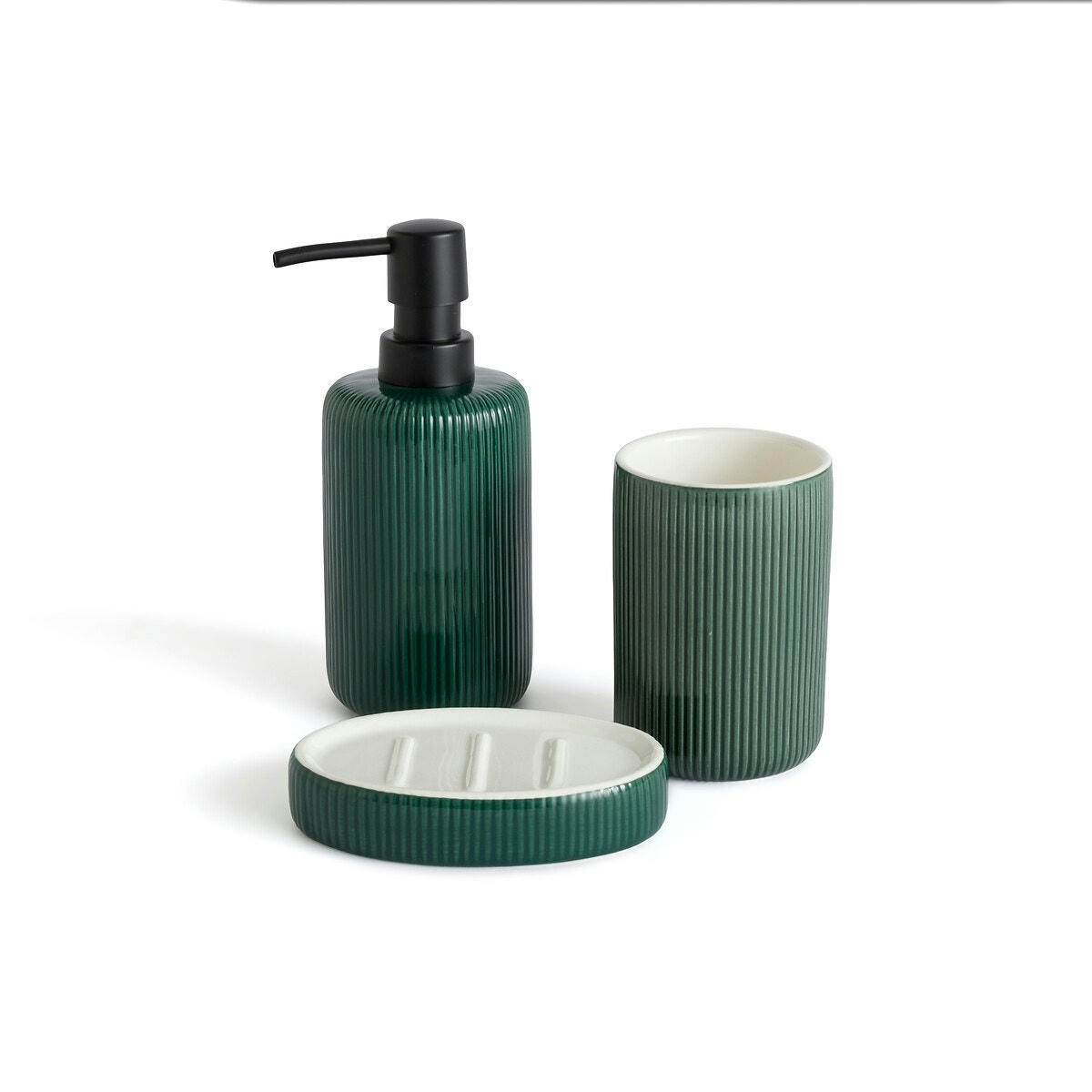 Set de salle de bain finition striée, Estrio.
