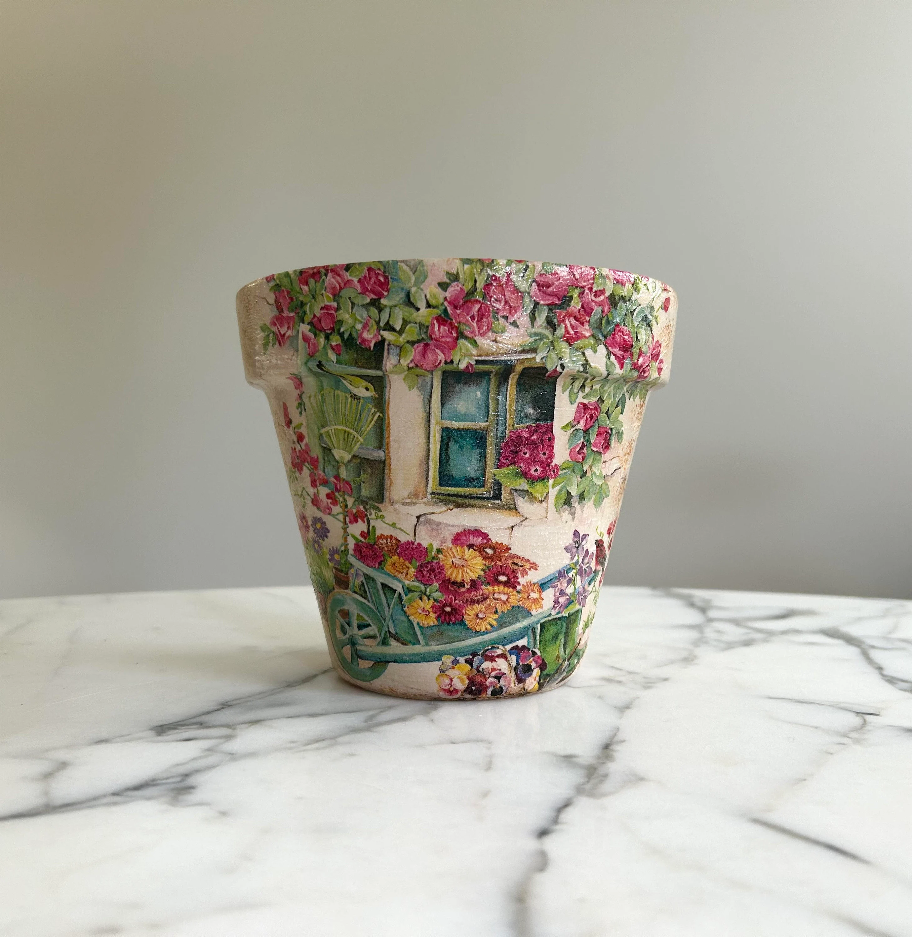 Decoupage Flower Pot: Tuscan Village Scene, Indoor Planter, Italy gifts, Flowerpots
