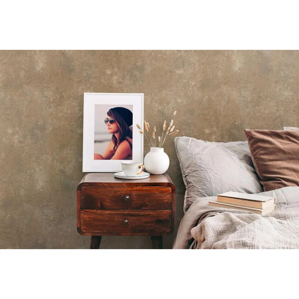 A.S. Cr&eacute;ation behang met structuur beige en goud - 53 cm x 10.05 m