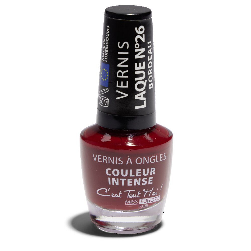 Vernis à ongles laqué N°26 rouge bordeaux