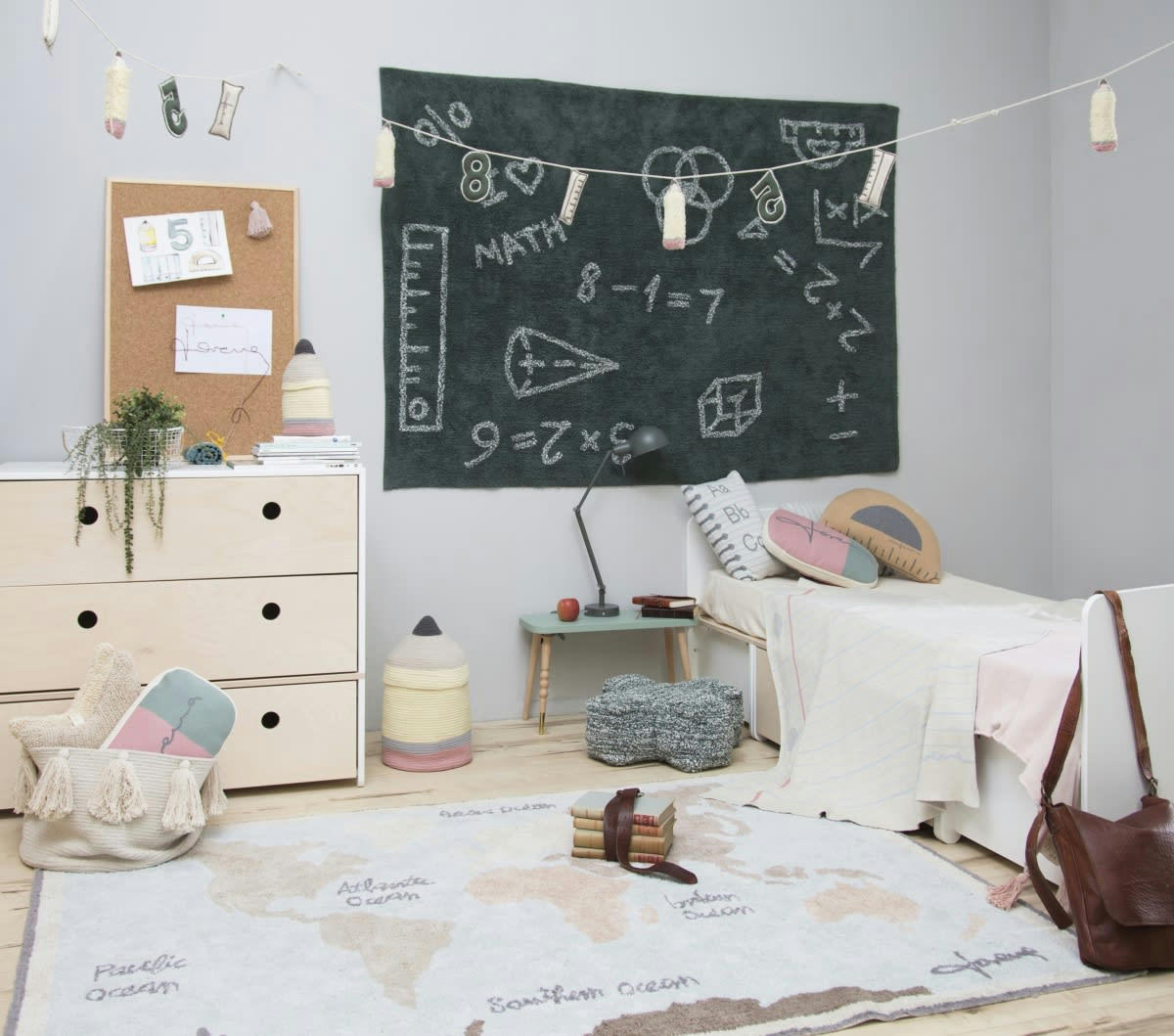 MONDE - Tapis lavable carte du monde (140 x 200 cm)