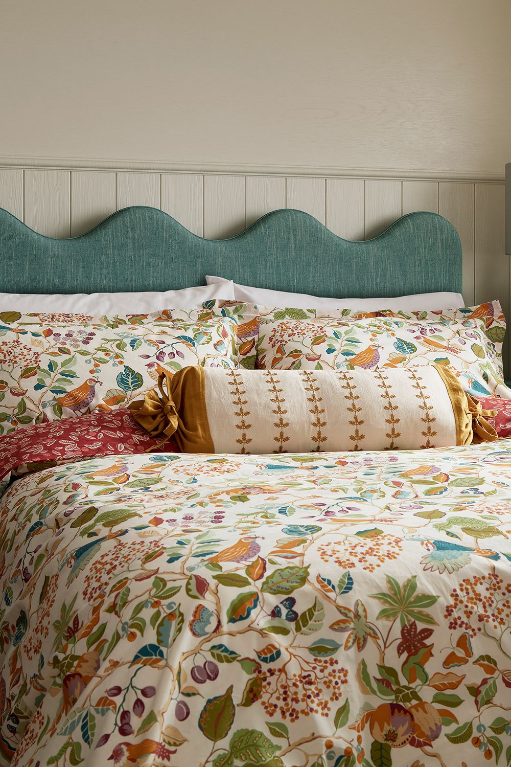 Sanderson Birds & Berries / Poets Rose' Cotton Cushion