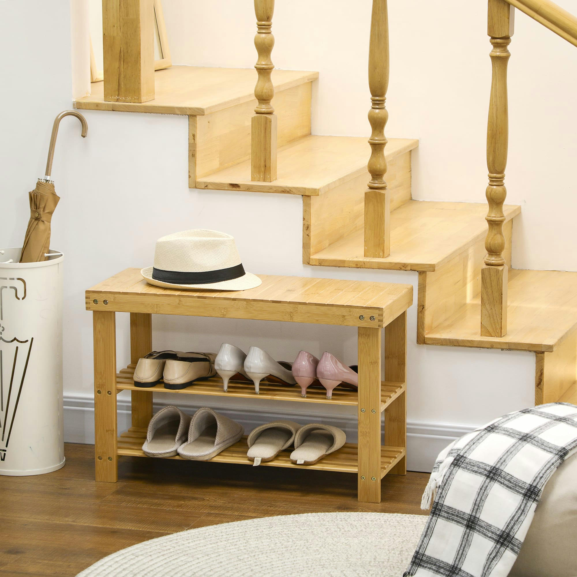 - Banc à chaussures 2 étagères dim. 70L x 28l x 45H cm bois bambou verni