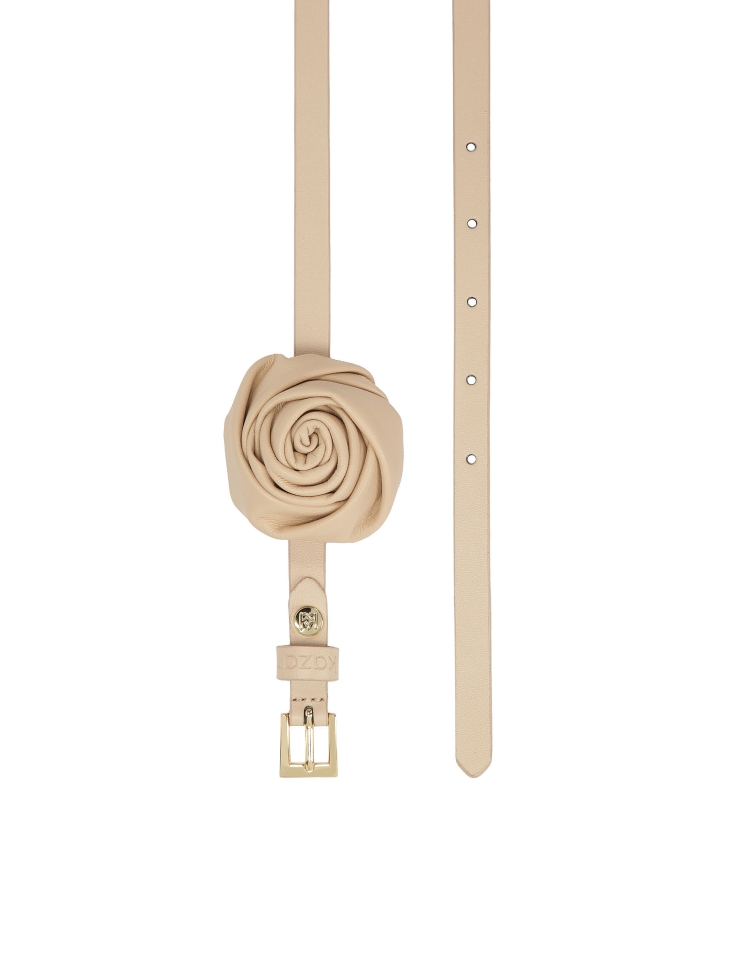 Beige belt with floral motif