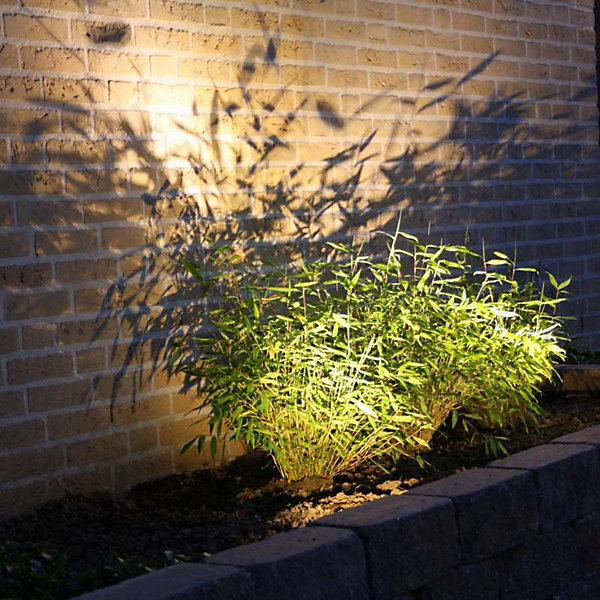 Ensemble de 4 spots de jardin noirs avec LED IP68 - Garly