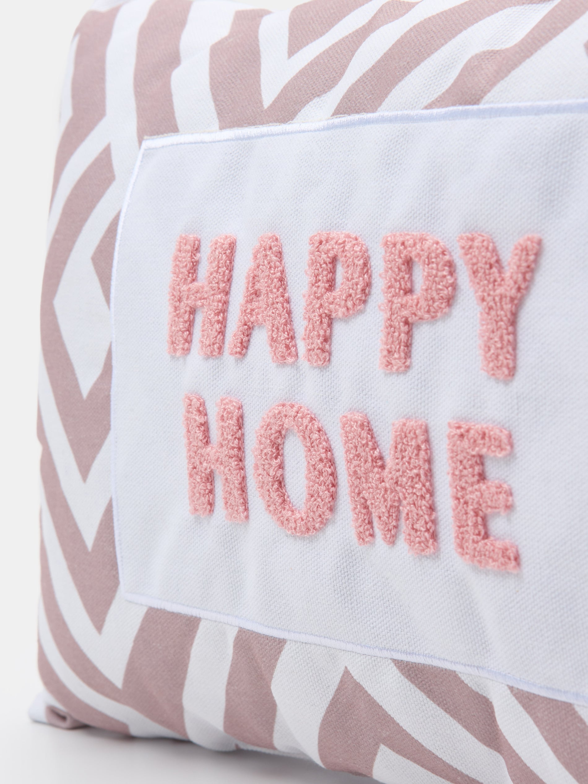Poduszka dekoracyjna z napisem HAPPY HOME