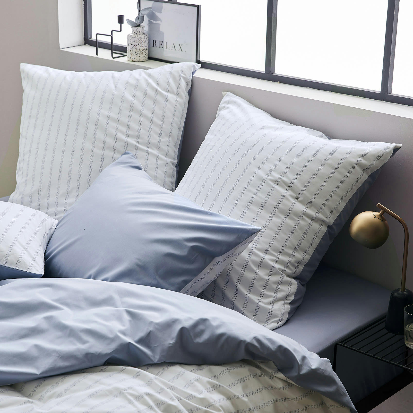 GABY - Housse de couette en percale de coton à rayures bleu 140x200 cm