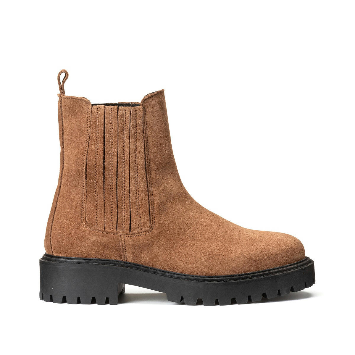 Boots en cuir suédé, semelle crantée