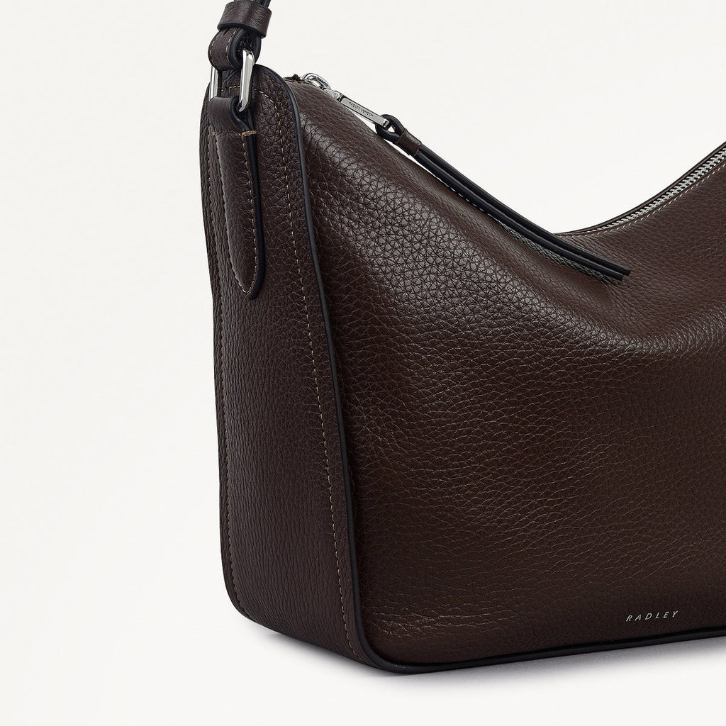 Oak Street - Medium Ziptop Cross Body Bag