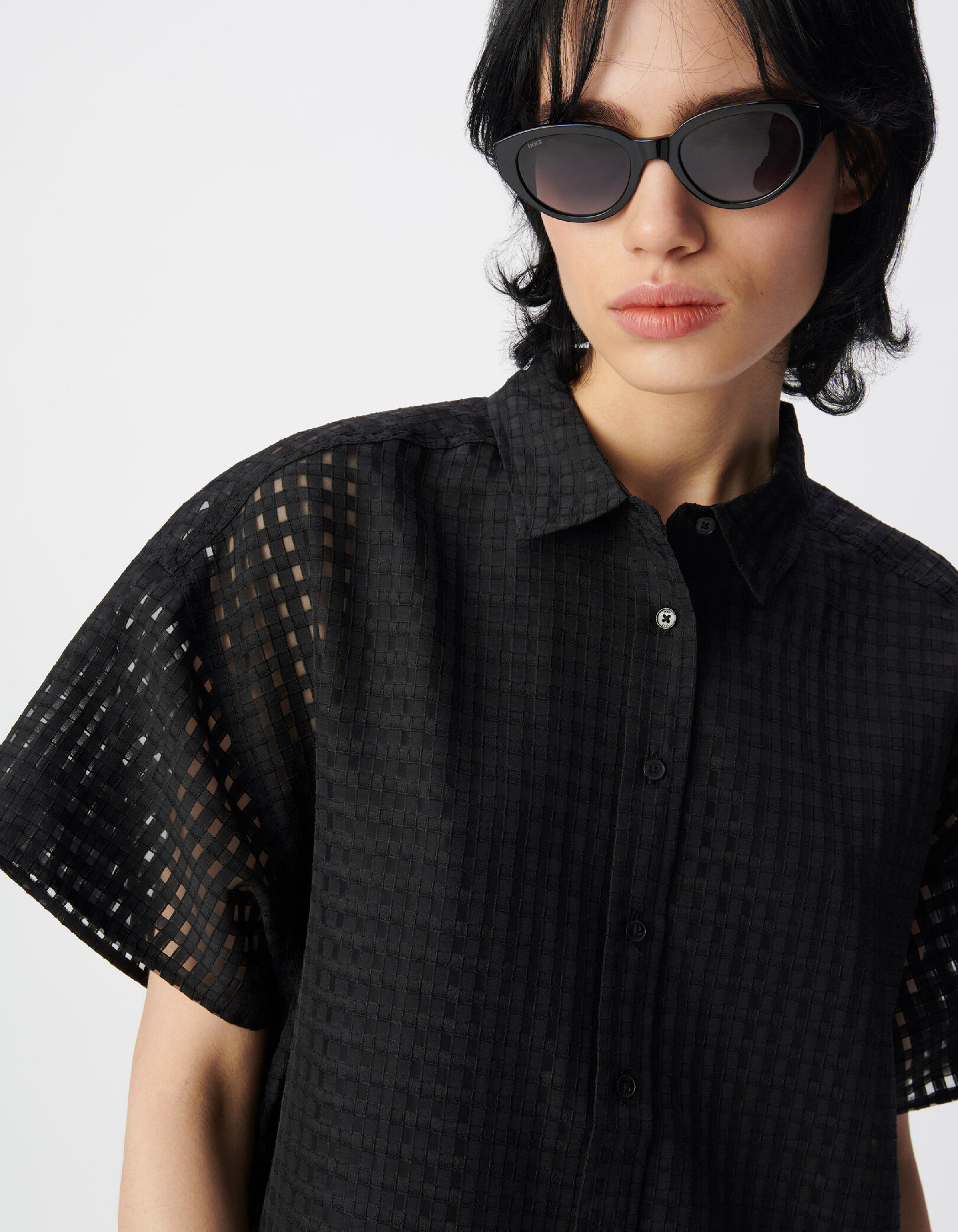 Robe noire motif carreaux ajourés Femme