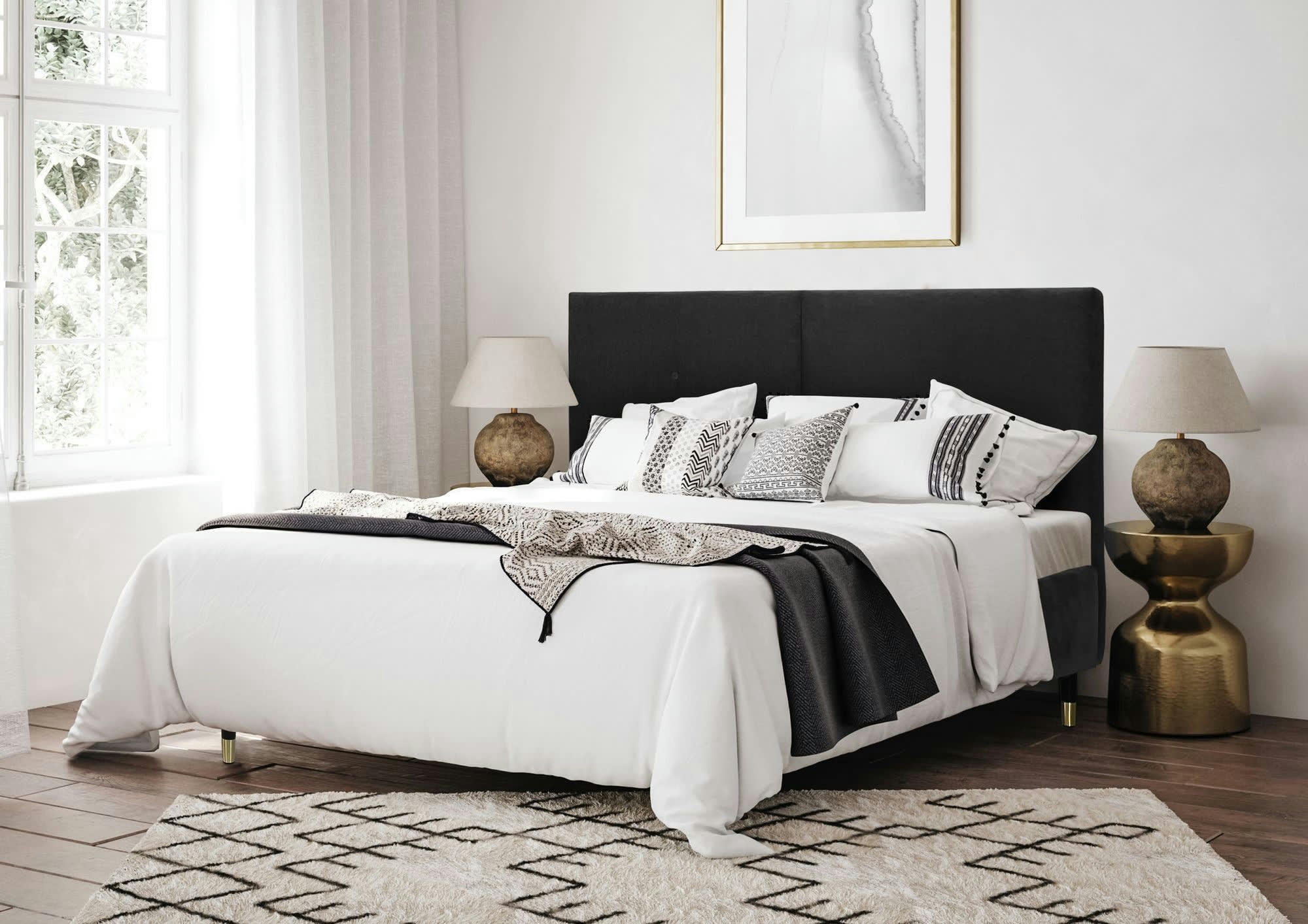 TRISTAN - Lit avec matelas 2 places  en velours noir charbon 160x200